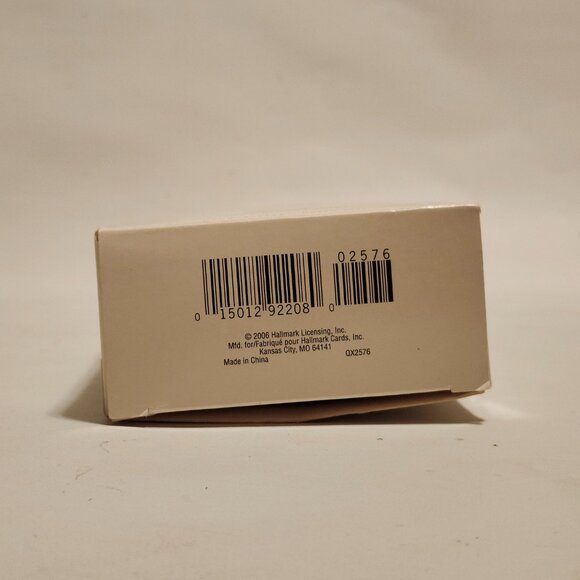 HALLMARK Keepsake Corner Bank Nostalgic Houses and Shops Ornament - Picture 11 of 11